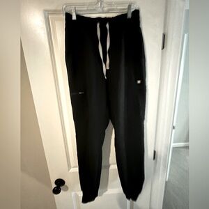 Figs small black joggers, like new